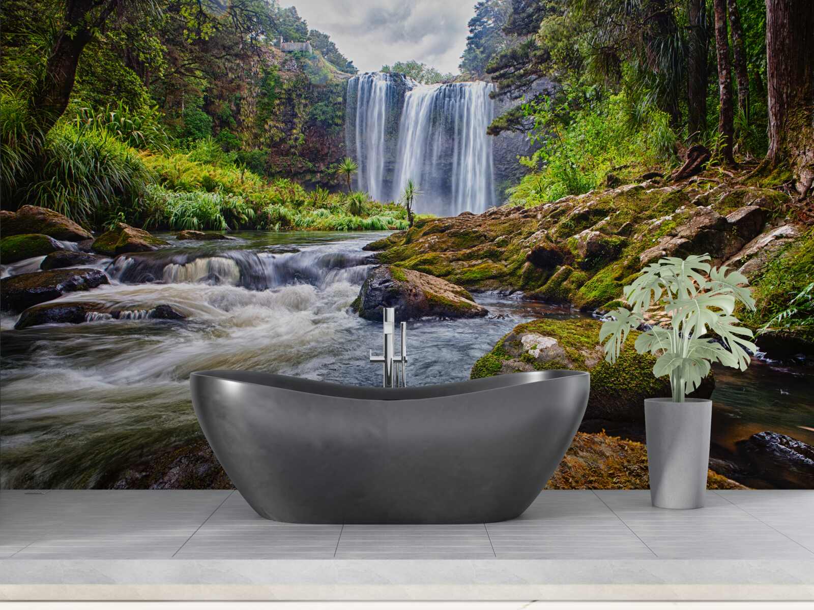 Fotobehang het luide geluid van een waterval die van de top van een berg valt