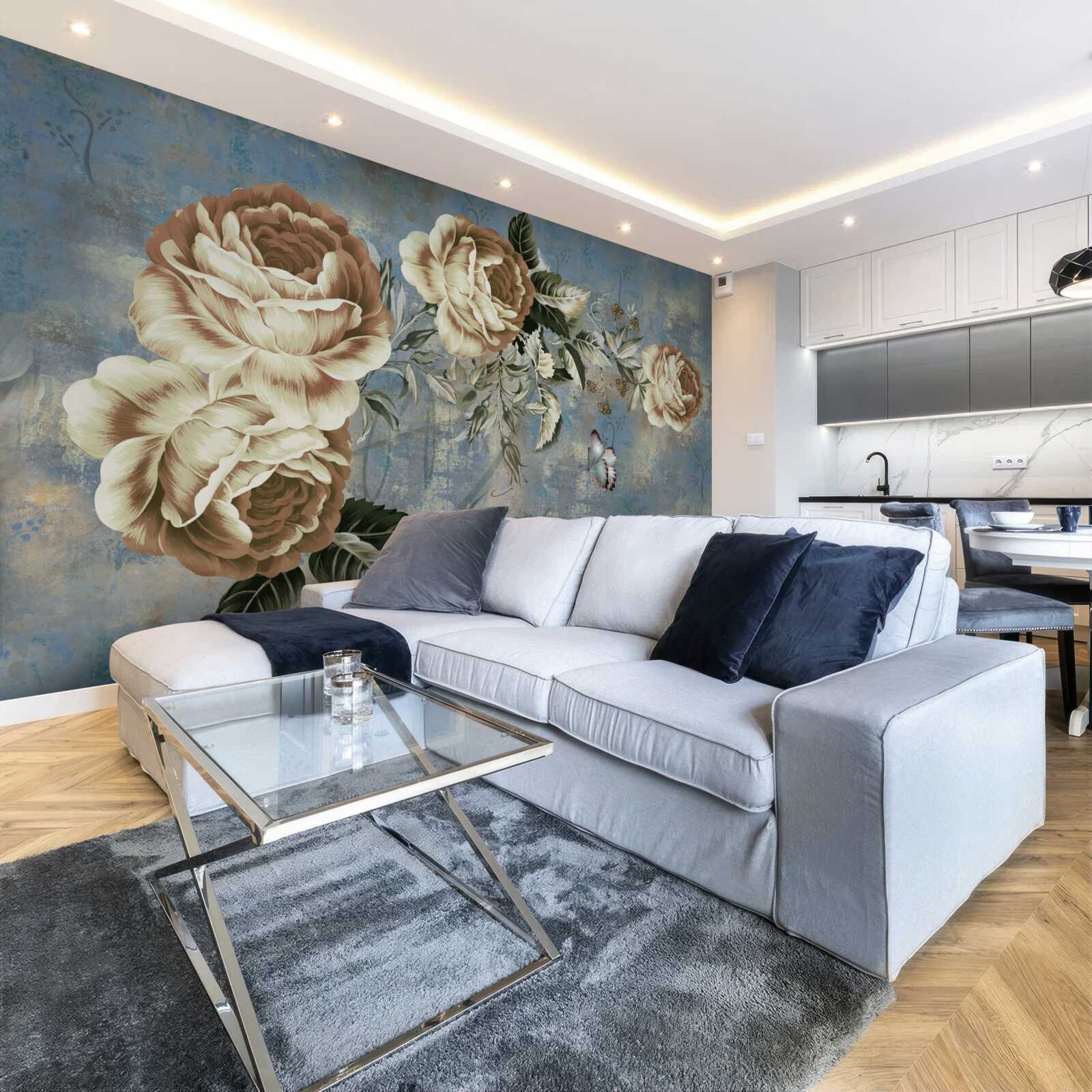 Fotobehang een tak met delicate crèmekleurige bloemen leunde kalm over het water