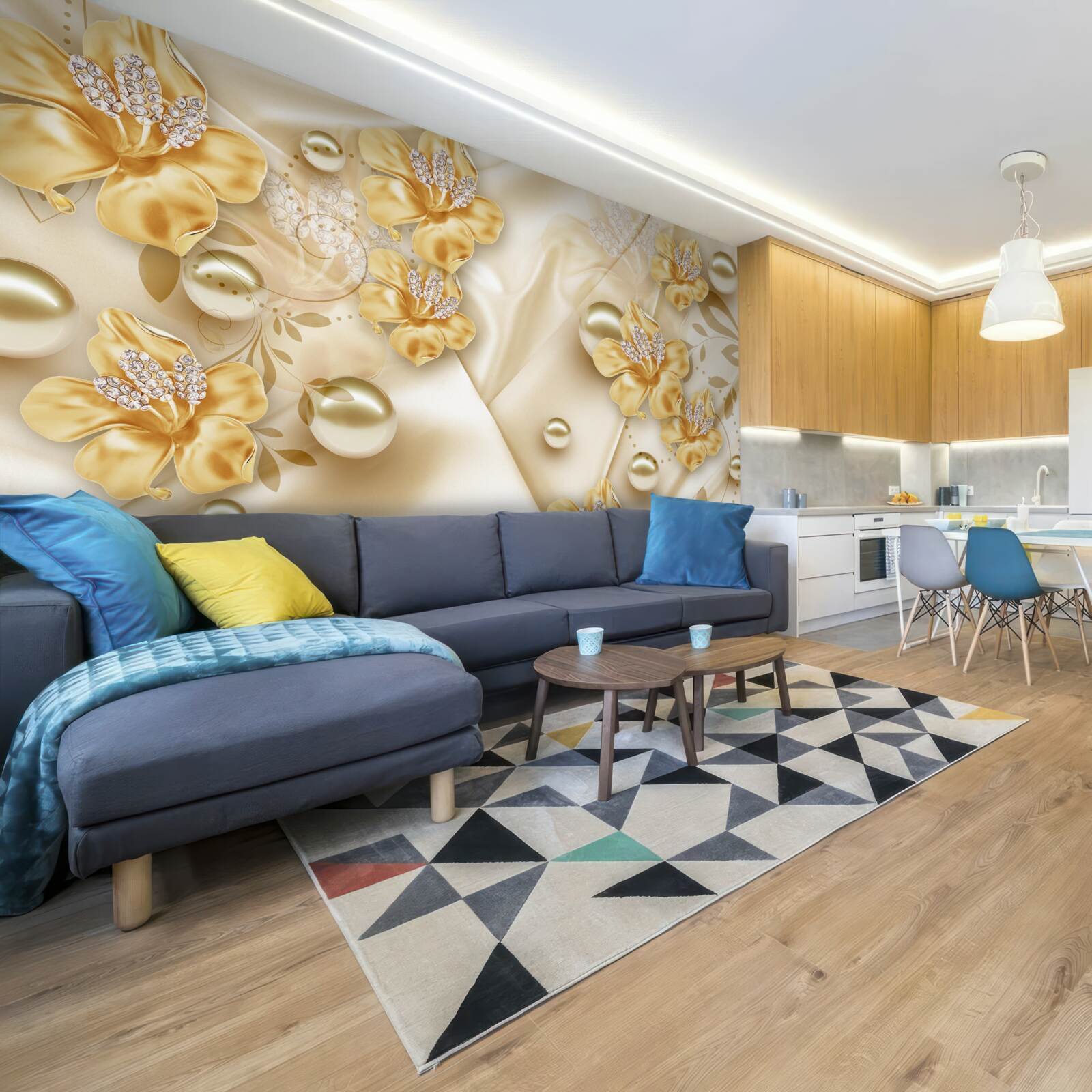 Fotobehang zijden stof is versierd met gouden en parelmoeren bloemen