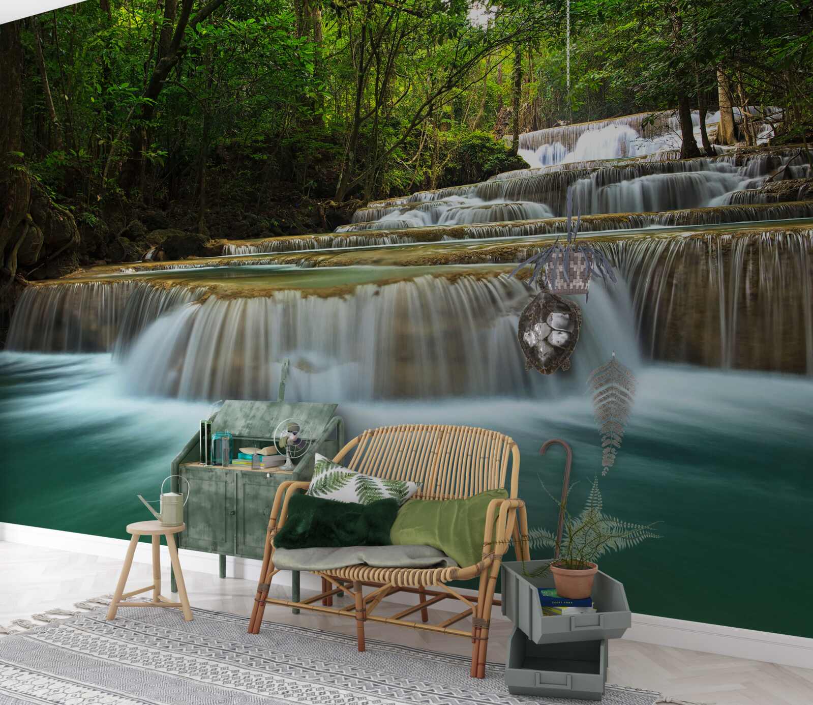 Fotobehang een plotselinge waterstroom in een dicht bos