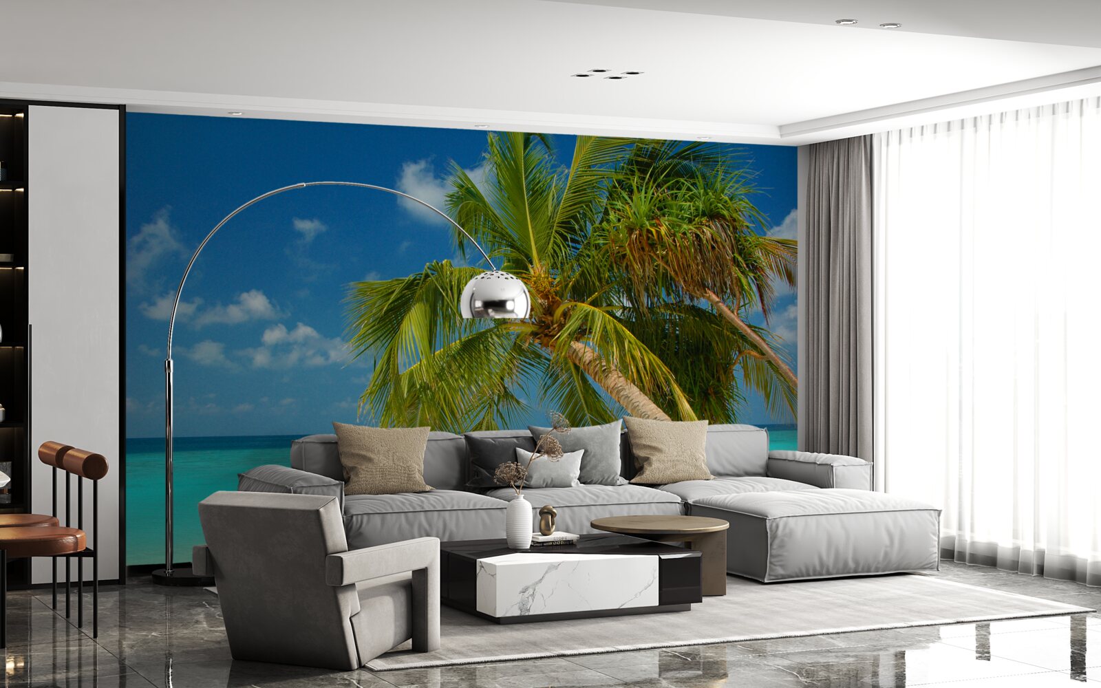 Fotobehang palmboom op een strand aan de oceaan