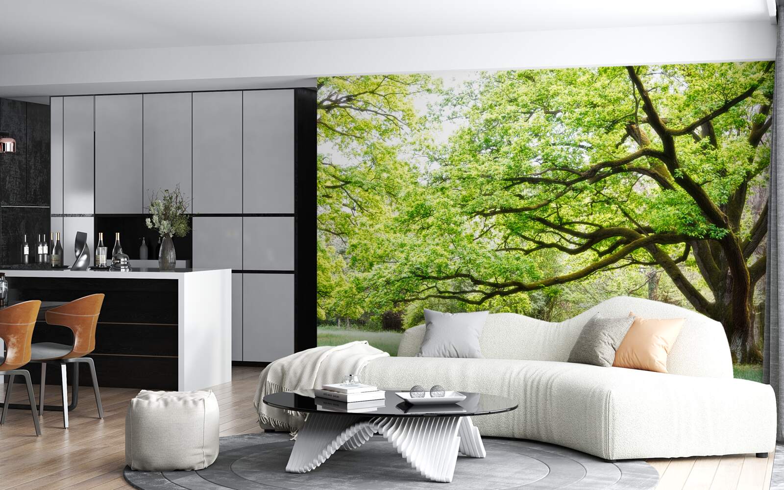 Fotobehang oude boom met groene bladeren op een zomerse dag