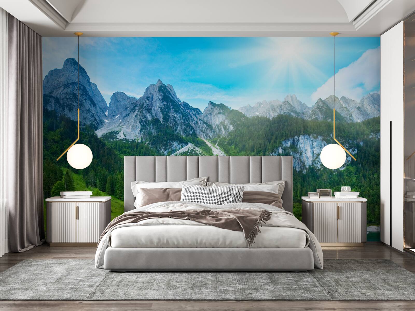 Fotobehang besneeuwde bergtoppen en groene bossen