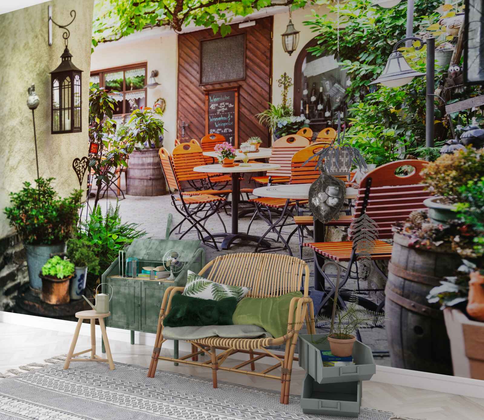 Fotobehang klein café met een tafel in het historische deel van de stad