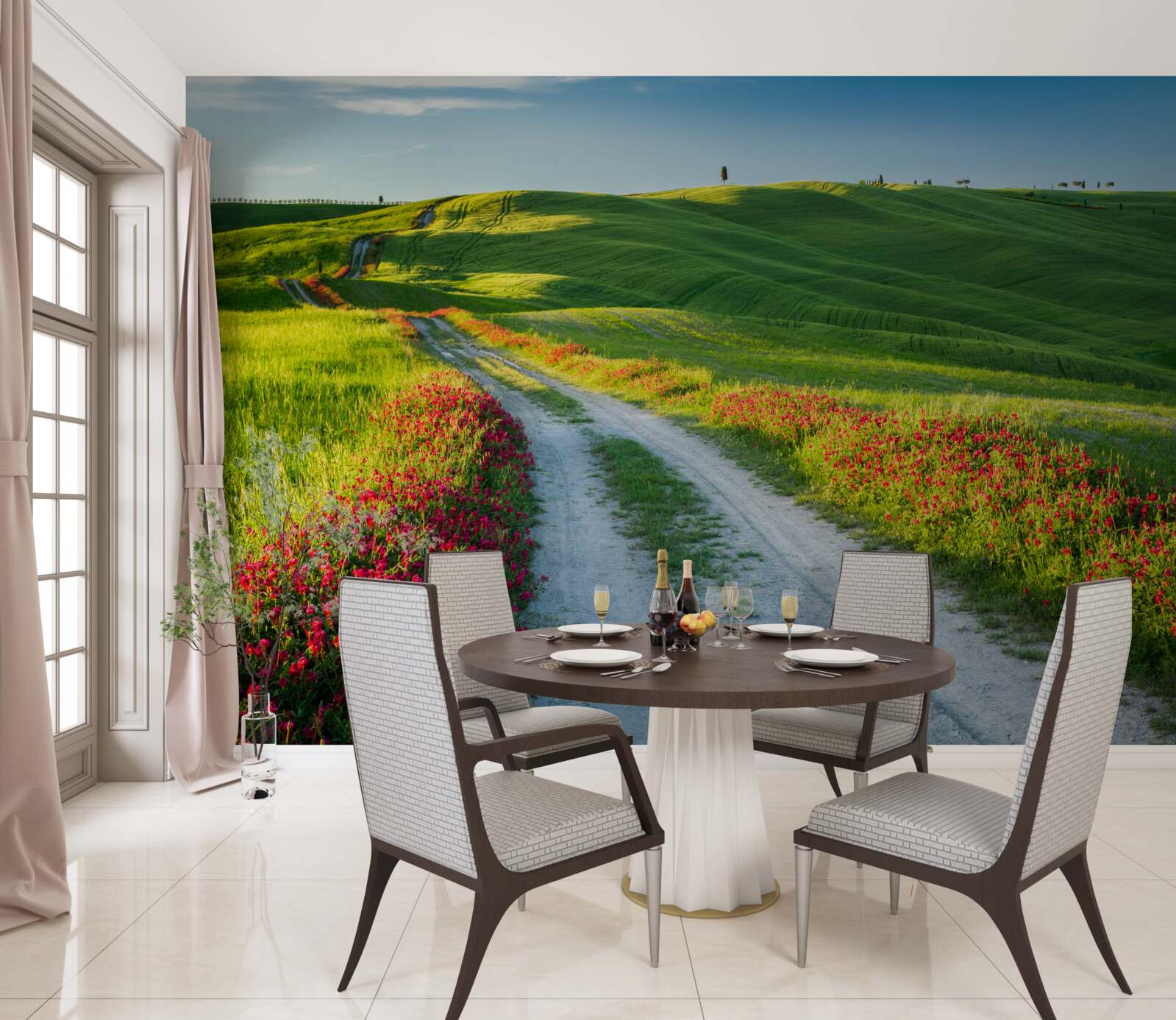 Fotobehang weg in de bergen omgeven door groene velden