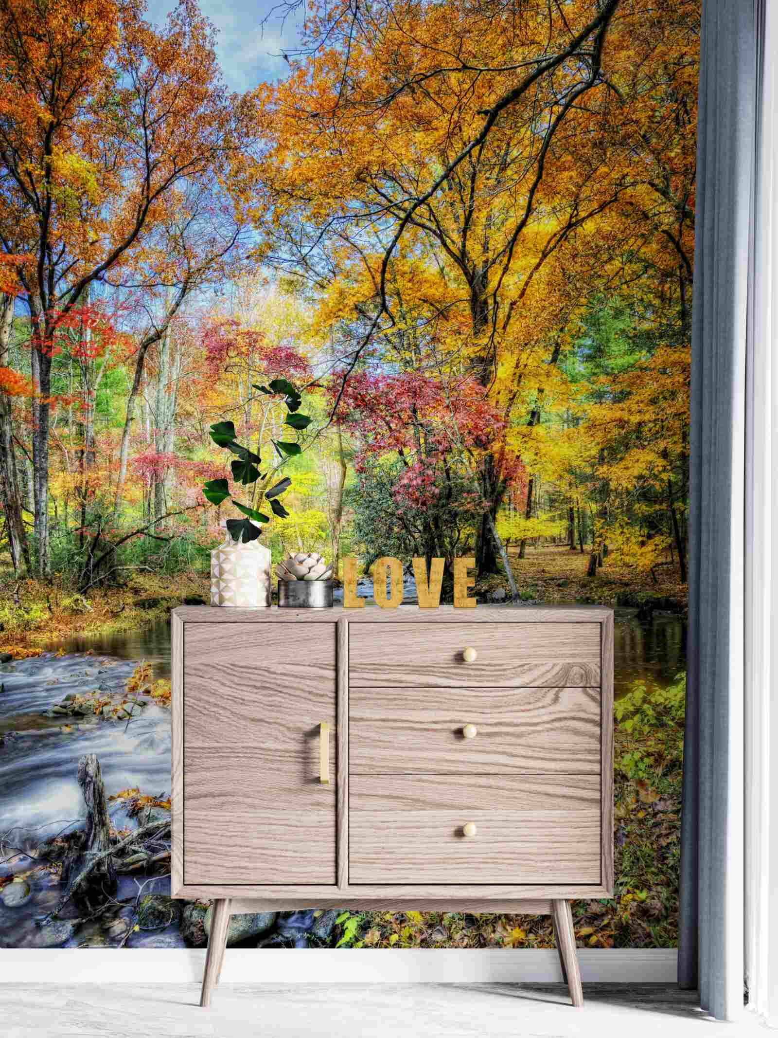 Fotobehang bos in de herfst en een rivier in de bergen