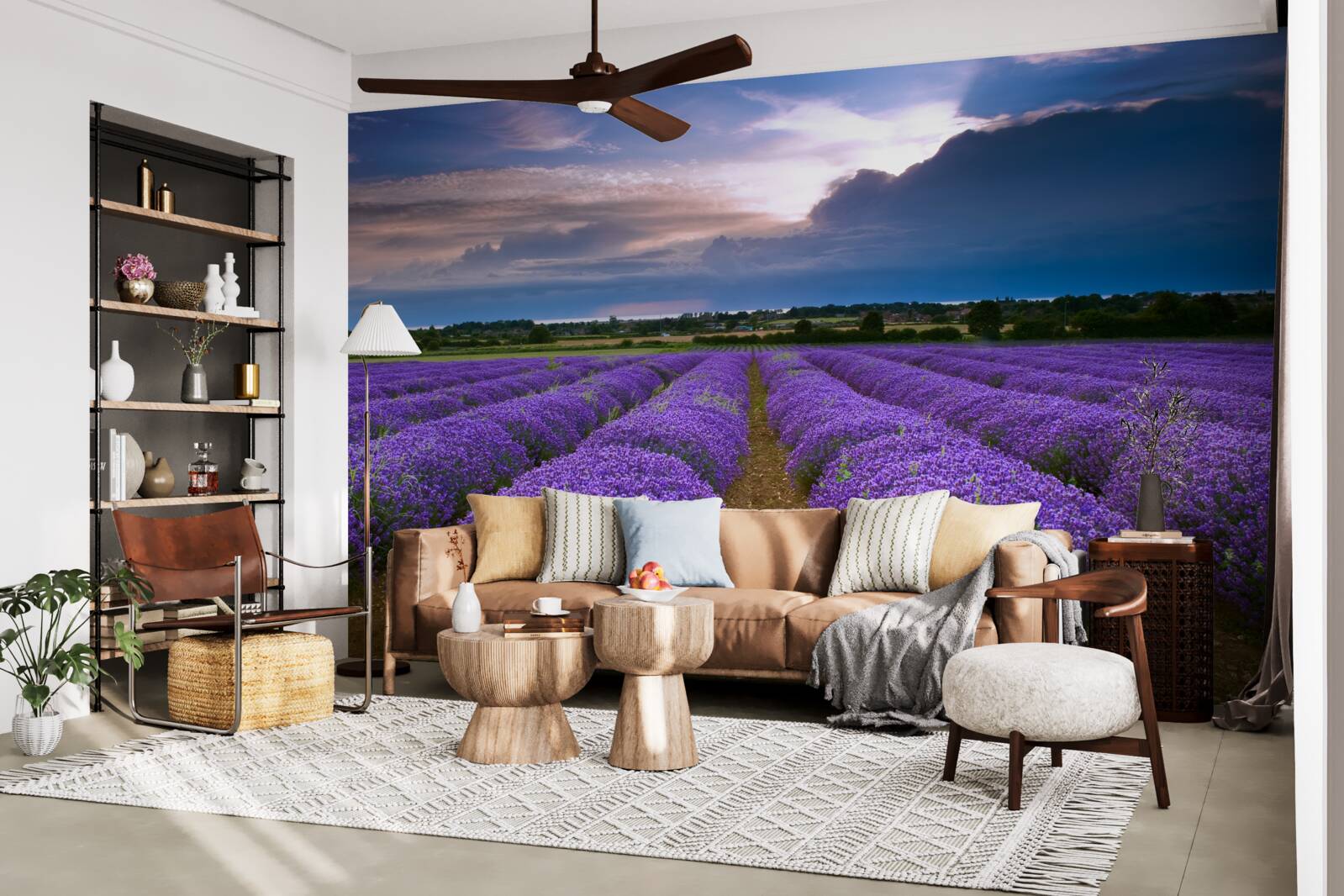 Fotobehang in het veld groeien geurige lavendelstruiken