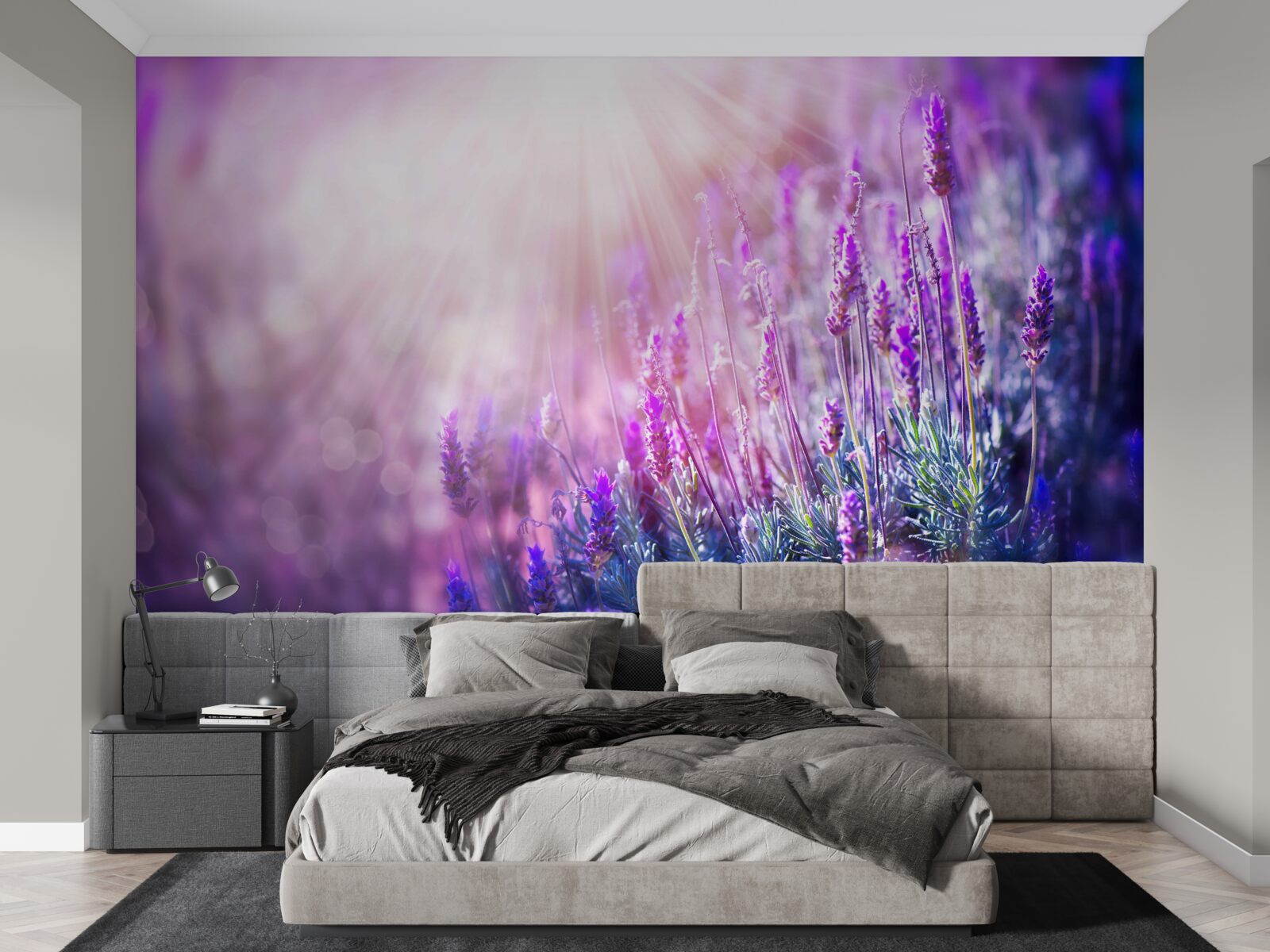 Fotobehang zonnestralen verlichten de lavendelstruiken