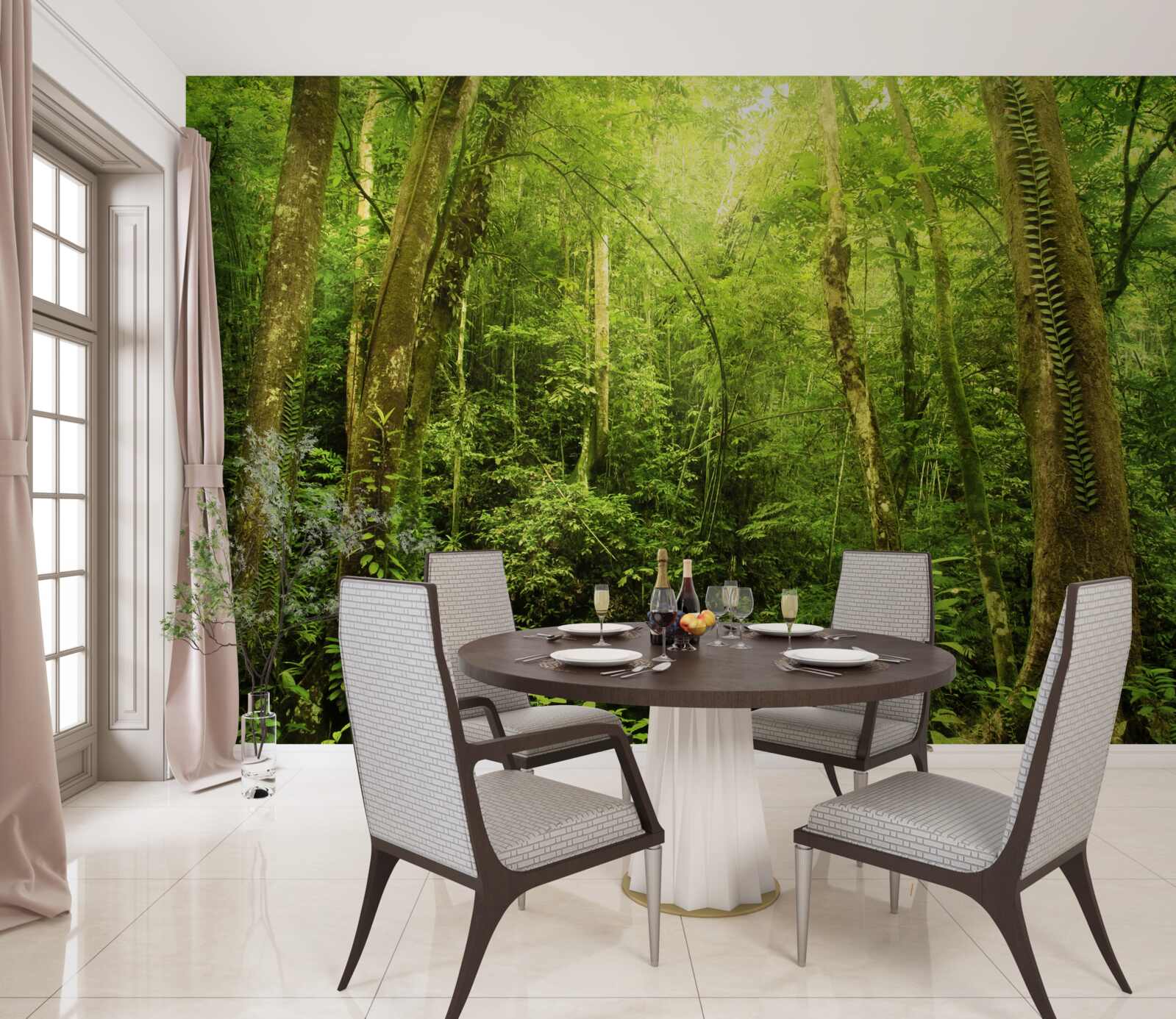 Fotobehang zonnestralen priemen door het dichte groene bos