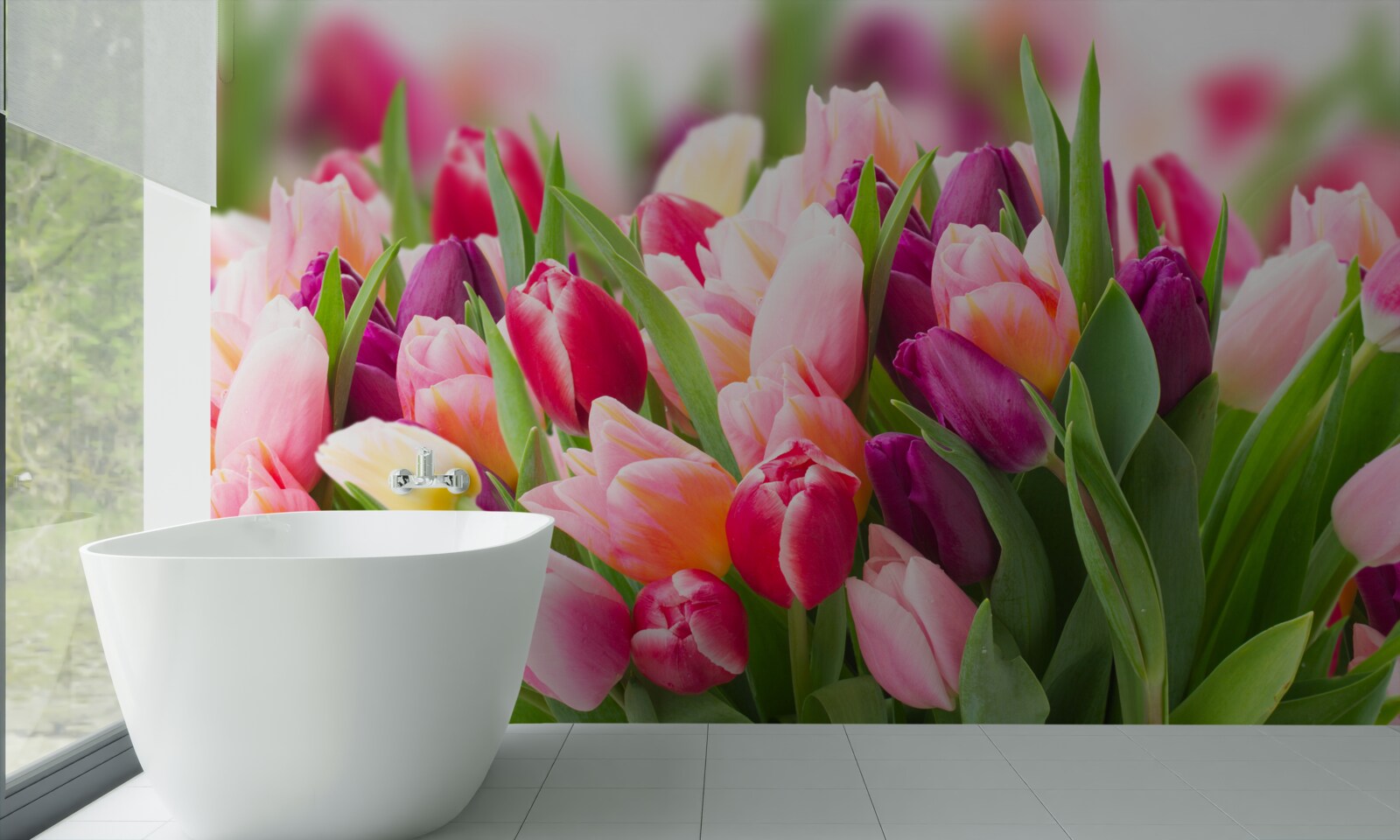 Fotobehang heldere lentetulpen met groene bladeren