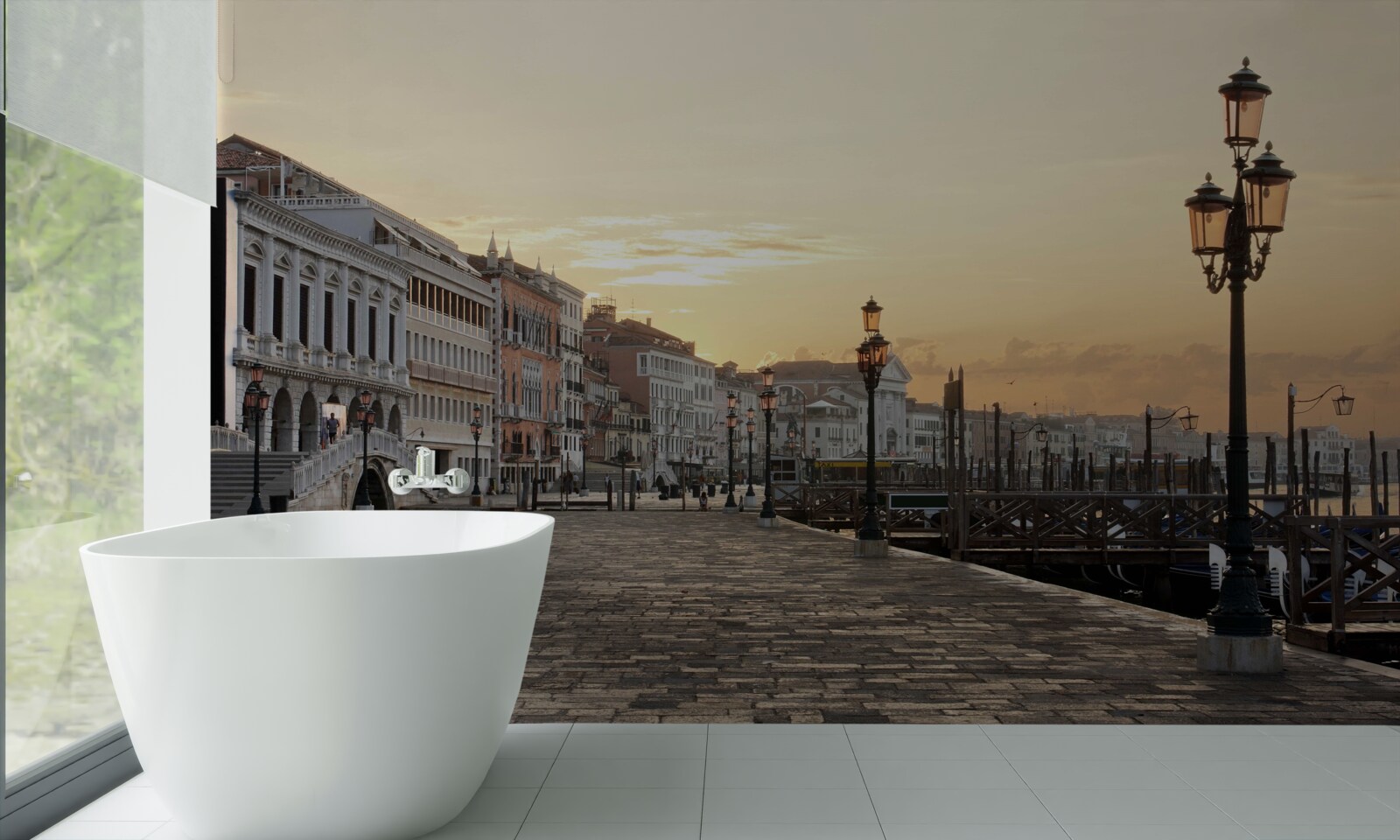 Fotobehang verlaten dijk in afwachting van zonsondergang