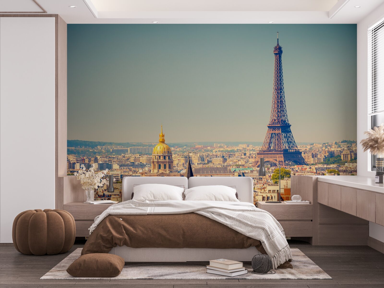 Fotobehang eiffeltoren torent uit boven een enorme stad