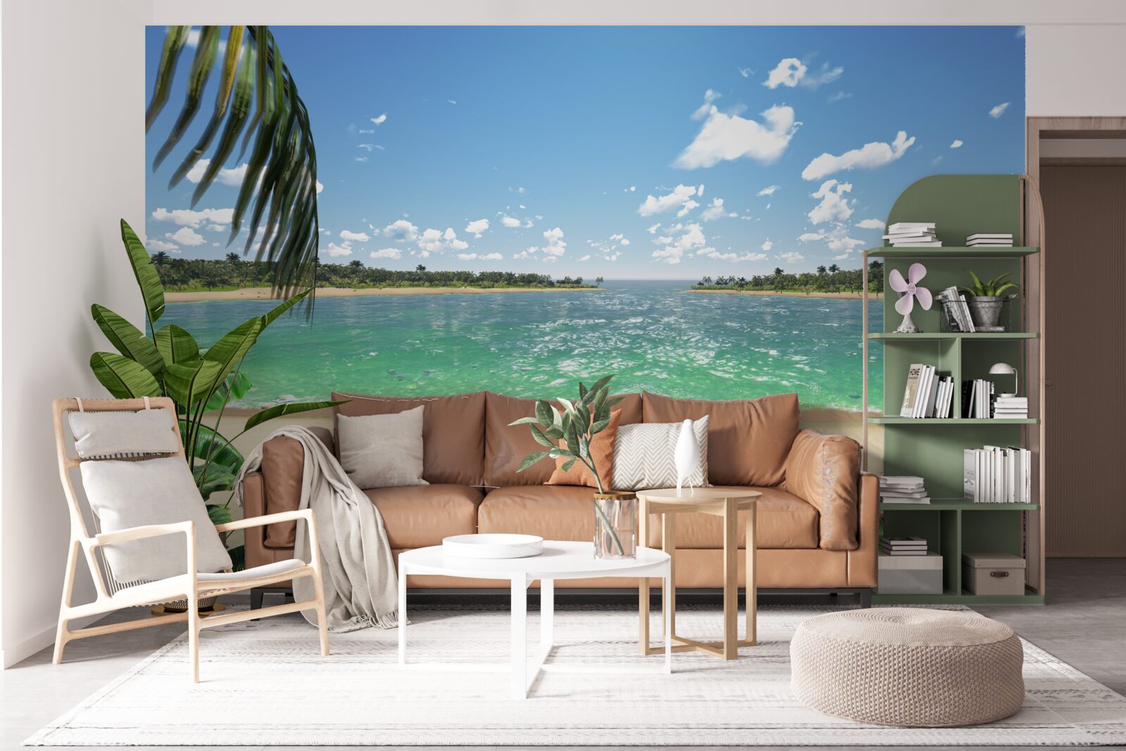 Fotobehang strand met goudkleurig zand voor de turquoise kust