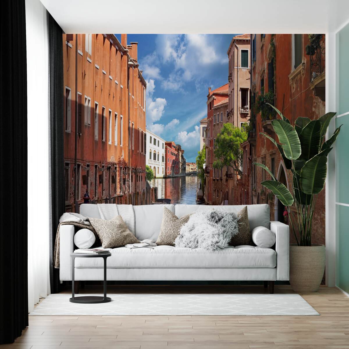 Fotobehang smalle doorgang tussen gebouwen in Venetië