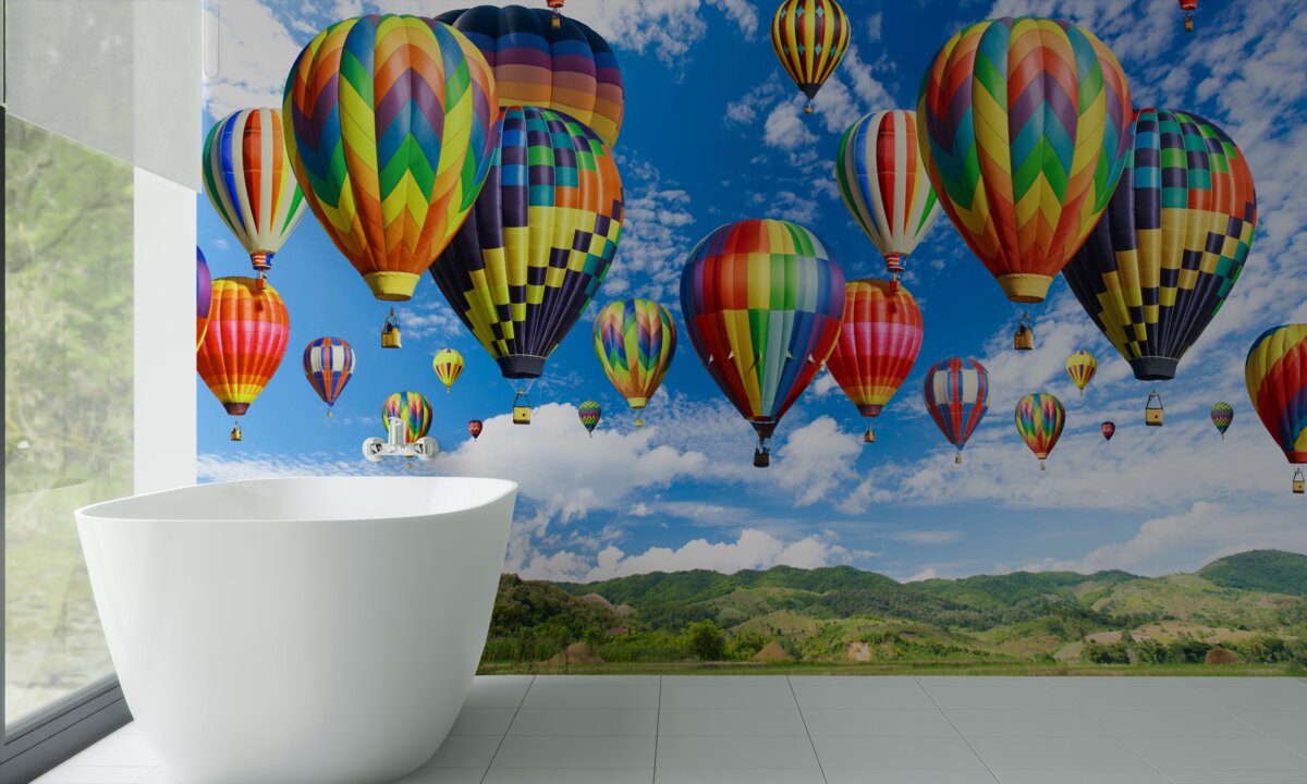 Fotobehang optocht van ballonnen in alle kleuren