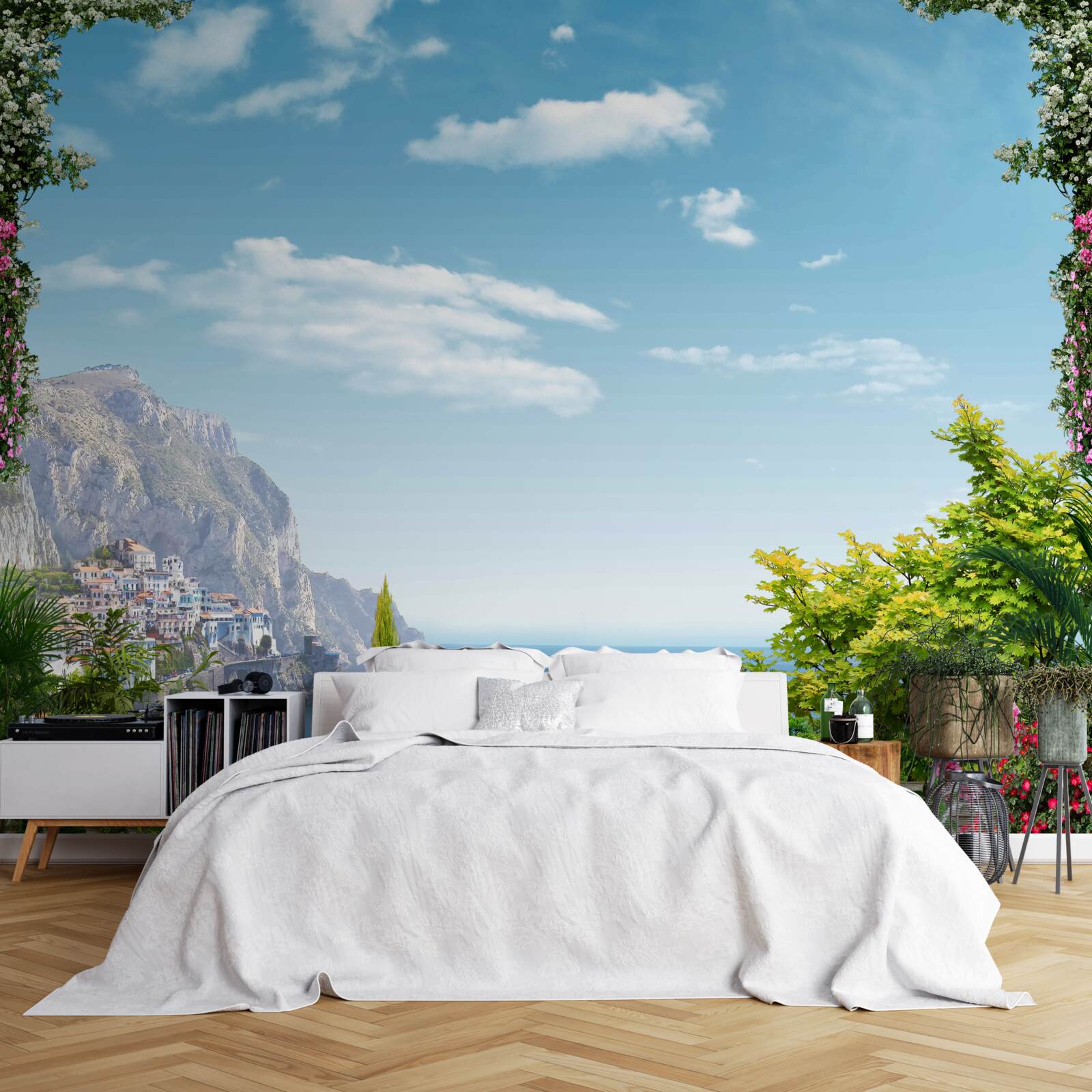 Fotobehang panoramisch uitzicht vanaf het balkon met uitzicht op de bergen en de zee