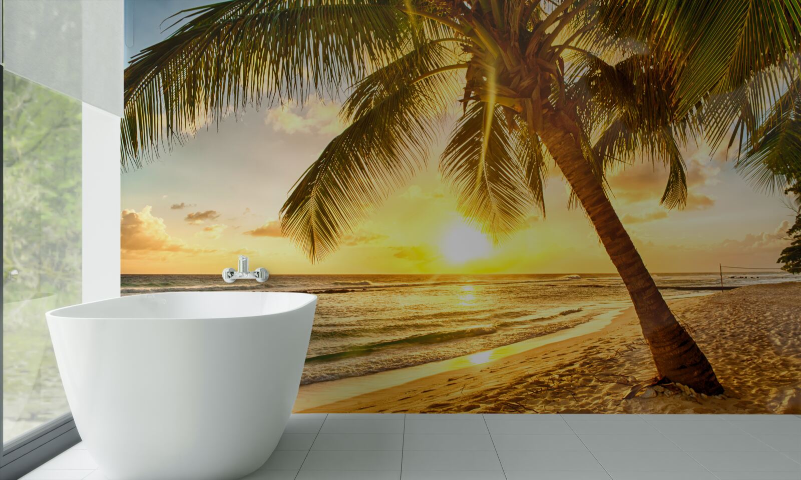 Fotobehang de zon gaat onder aan de horizon van de oceaan en verlicht de palmbomen