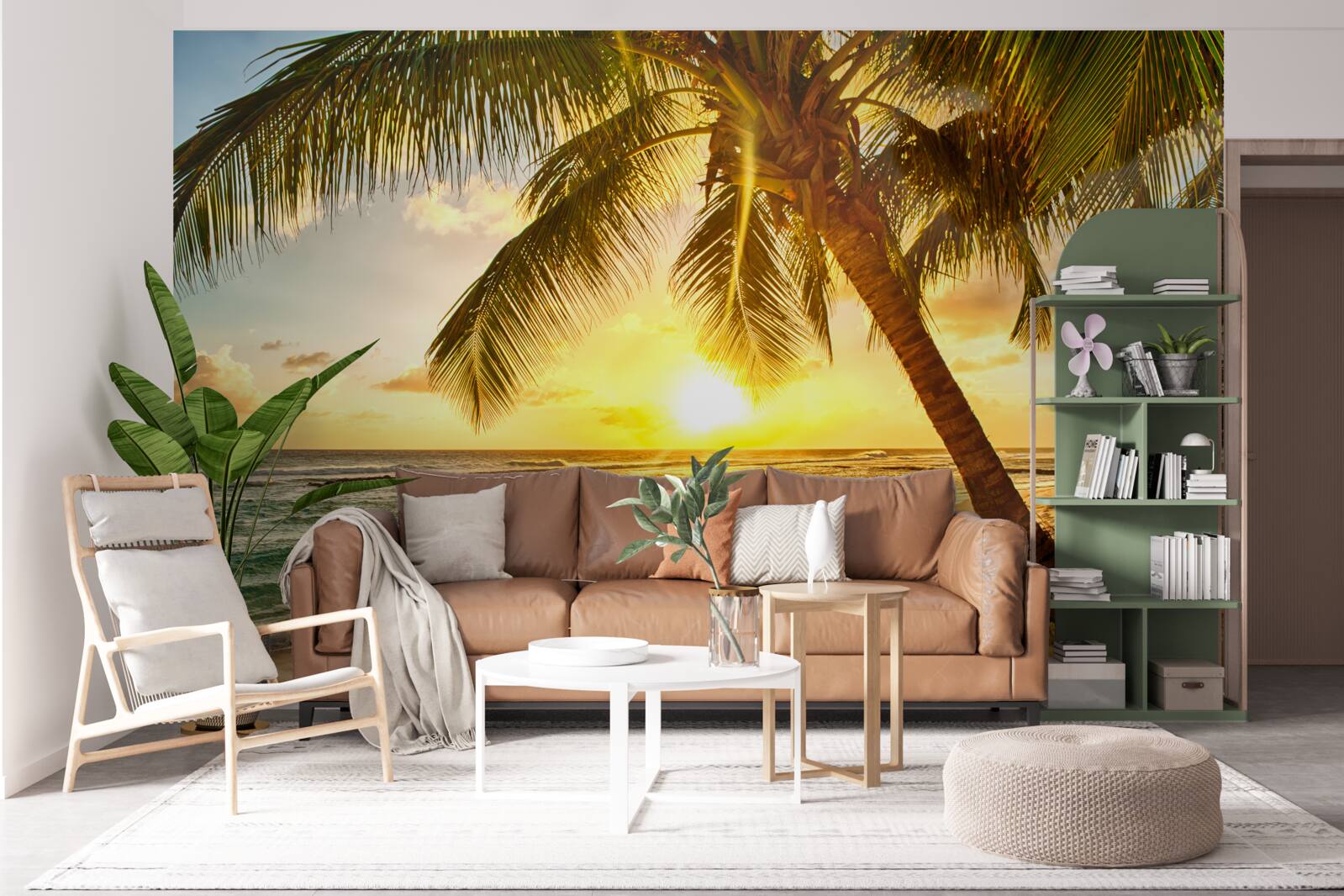 Fotobehang de zon gaat onder aan de horizon van de oceaan en verlicht de palmbomen