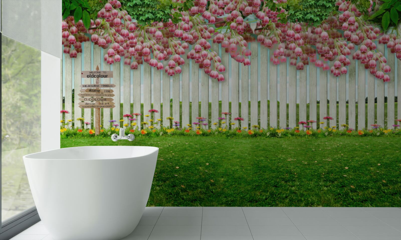 Fotobehang roze bloemen cascade over een wit hek