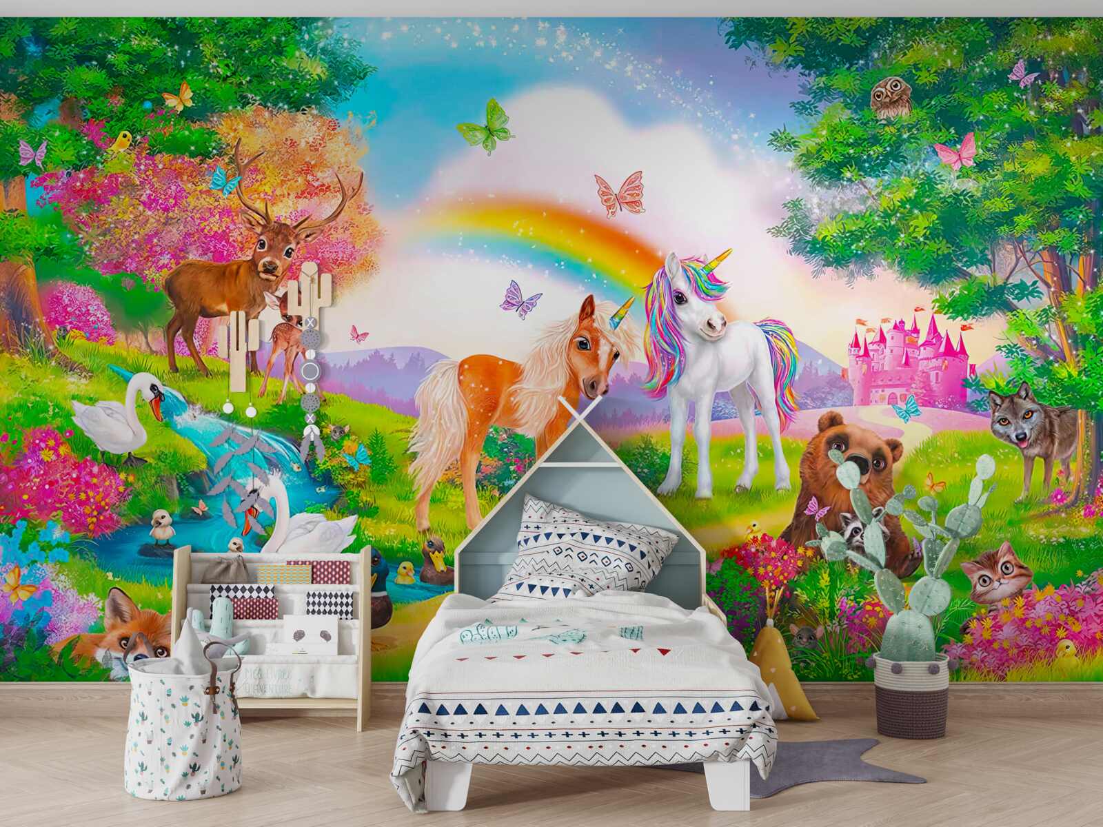 Fotobehang de bosweide wordt bewoond door eenhoorns, dieren, vogels en vlinders