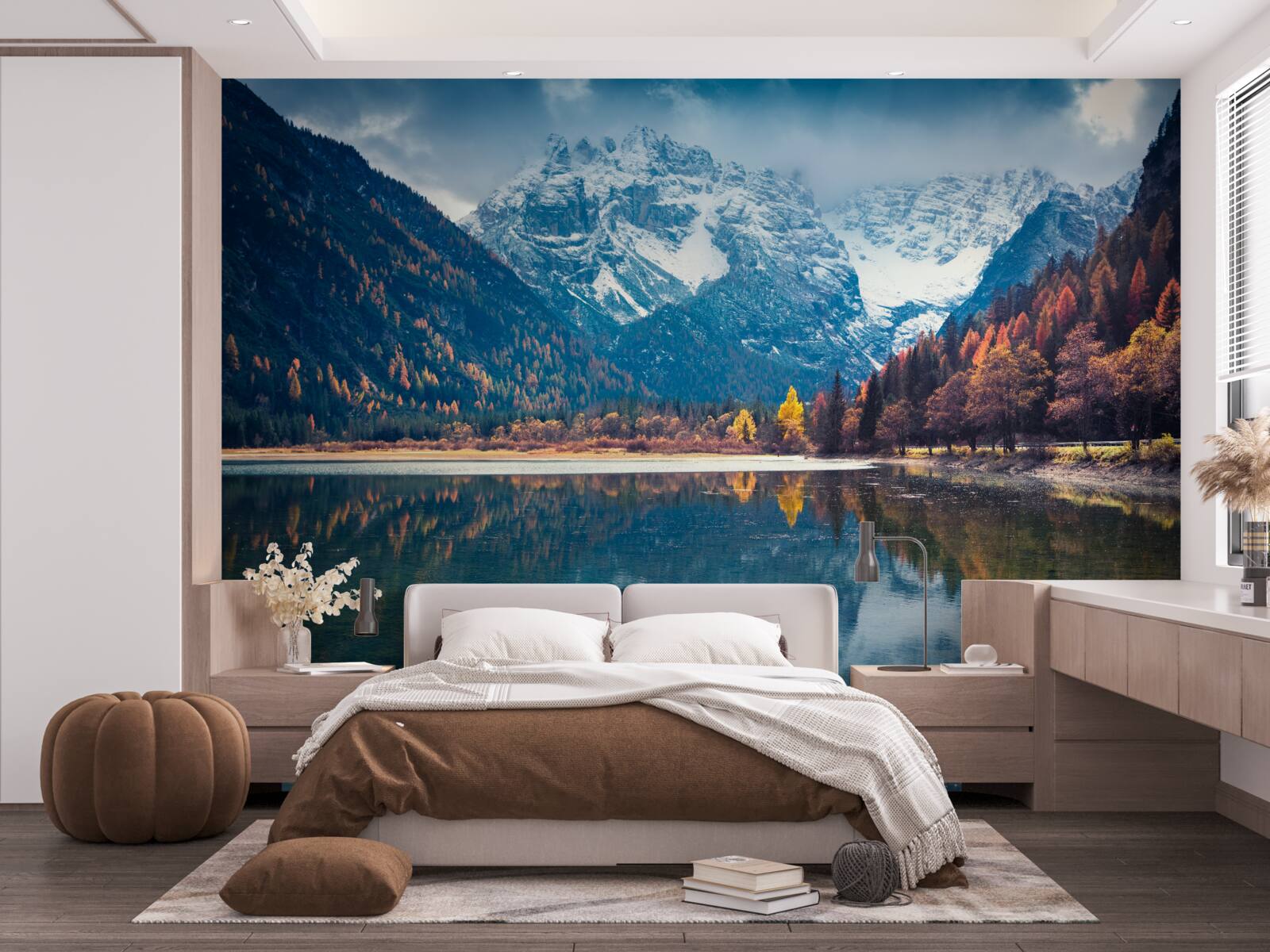 Fotobehang majestueuze pieken en stromende rivier