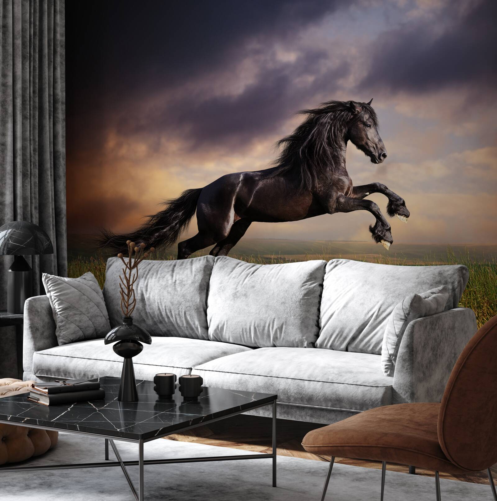 Fotobehang paard galoppeert tegen een donkere lucht