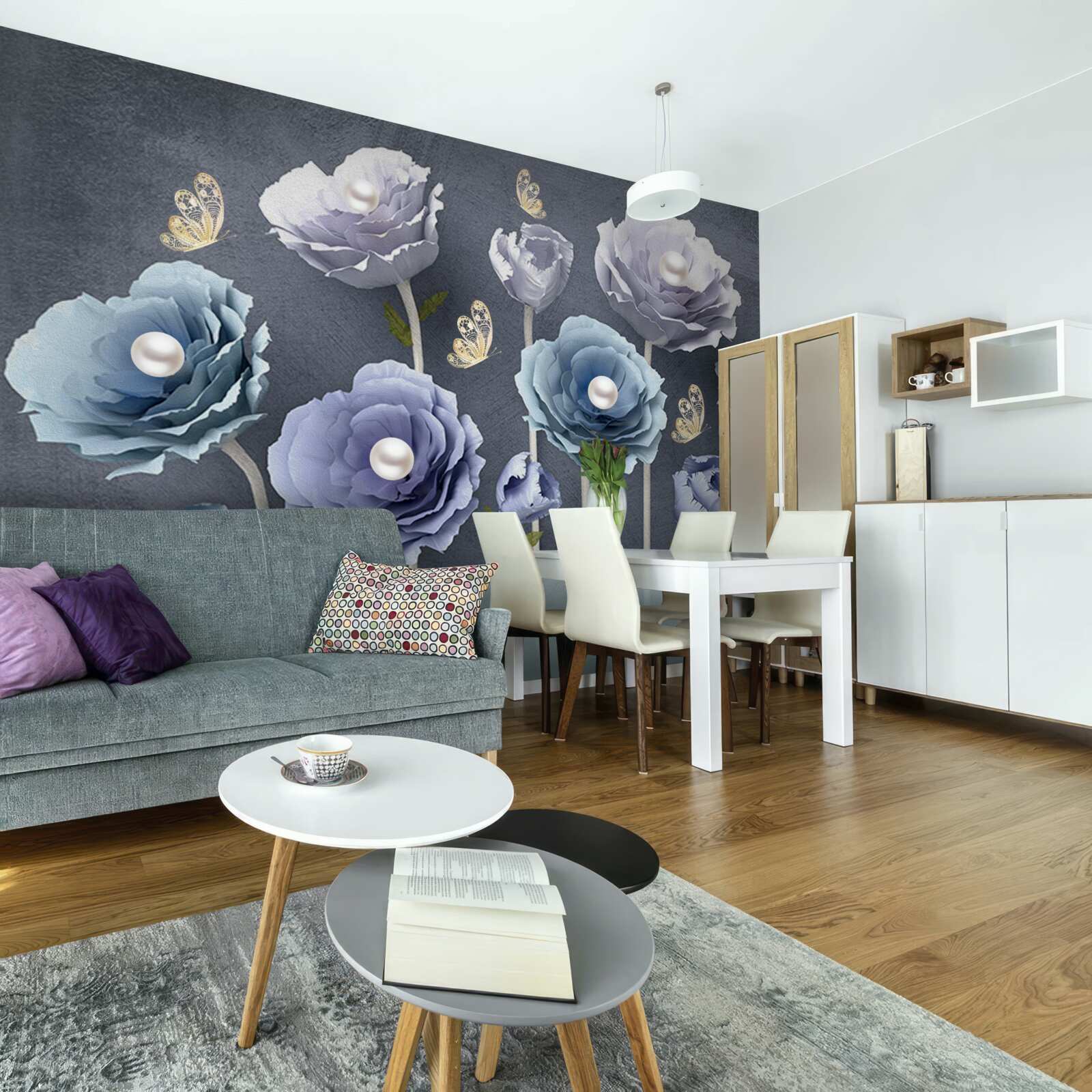 Fotobehang blauwe en witte sierlijke klaprozen met vlinders